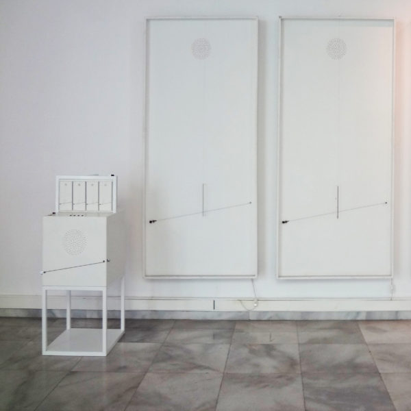 Εικονίδιο του έργου Διαδραστικό Μουσειοπαιδαγωγικό Κουτί 1. Πατήστε για να ακούσετε την ακουστική περιγραφή του έργου και πληροφορίες για τον καλλιτέχνη.